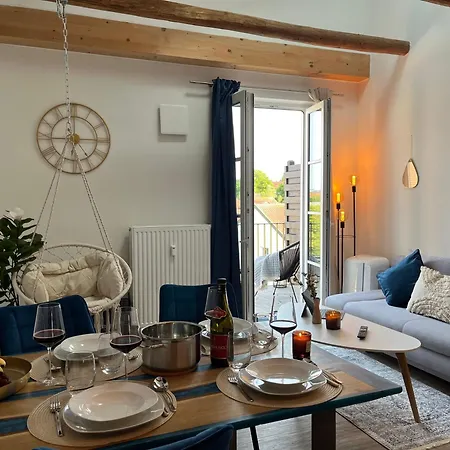 Apartamento Voll Ausgestattete - Self Check-in - Küche-parkplatz - Beyond Staying