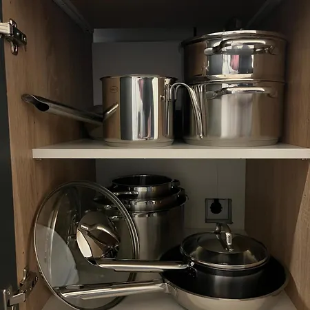 Apartamento Voll Ausgestattete - Self Check-in - Küche-parkplatz - Beyond Staying *