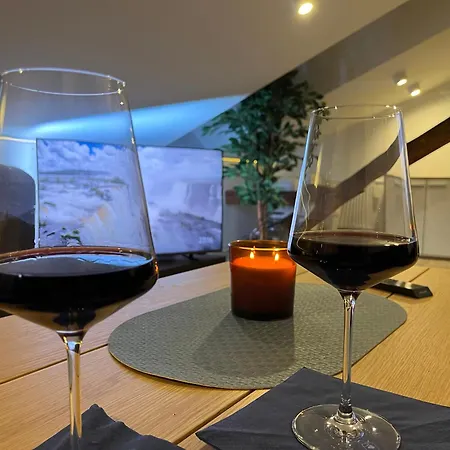 Voll Ausgestattete - Self Check-in - Kueche-parkplatz - Beyond Staying Apartment *