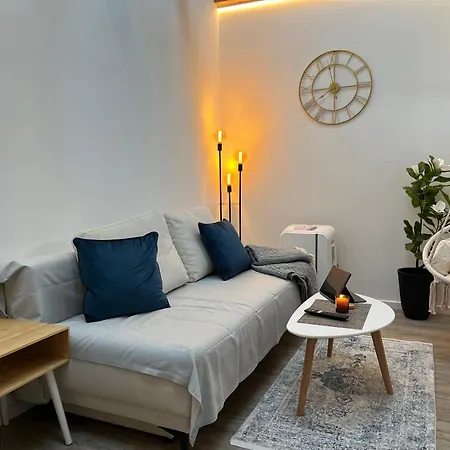 Voll Ausgestattete - Self Check-in - Küche-parkplatz - Beyond Staying Apartamento *