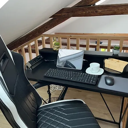 Voll Ausgestattete - Self Check-in - Kueche-parkplatz - Beyond Staying Apartment *