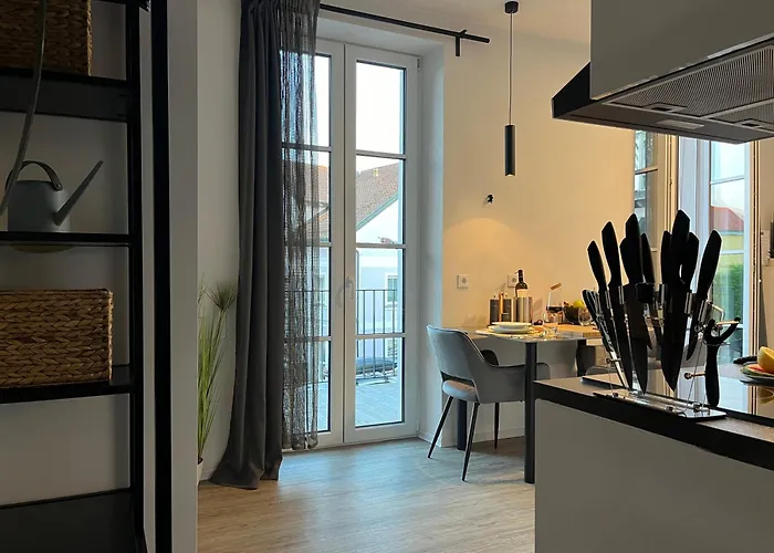 Voll Ausgestattete - Self Check-in - Kueche-parkplatz - Beyond Staying Apartment