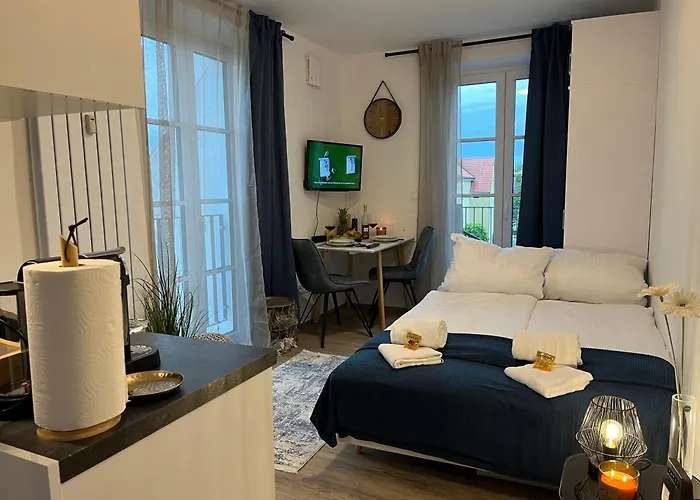 Voll Ausgestattete - Self Check-in - Kueche-parkplatz - Beyond Staying Apartment