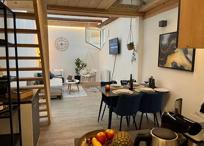 Apartment Voll Ausgestattete - Self Check-in - Kueche-parkplatz - Beyond Staying Passau